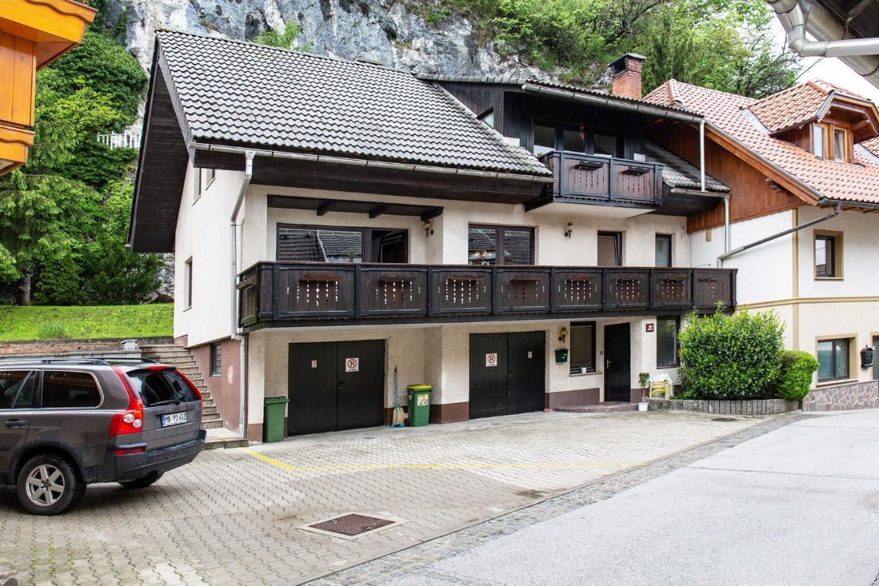 Castle Way Apartments Tamy Bled Extérieur photo